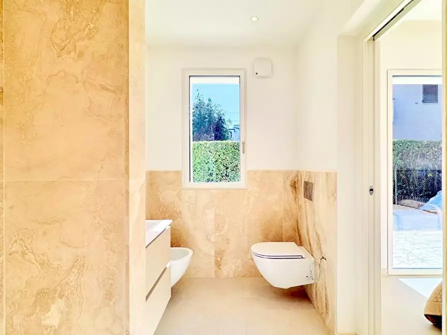 Immagine 20 di Villa in vendita  a Pietrasanta