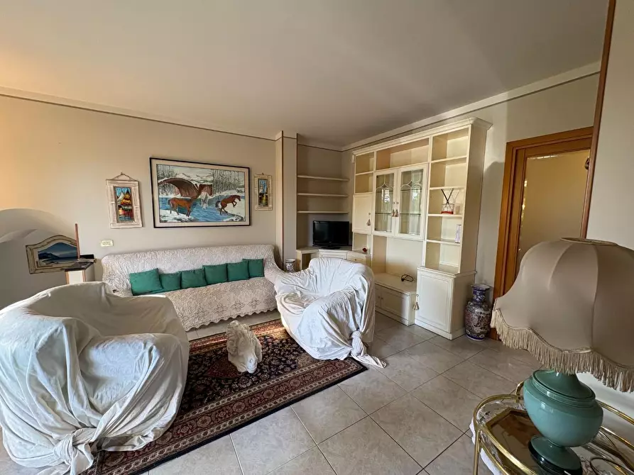 Immagine 2 di Appartamento in vendita  a Empoli