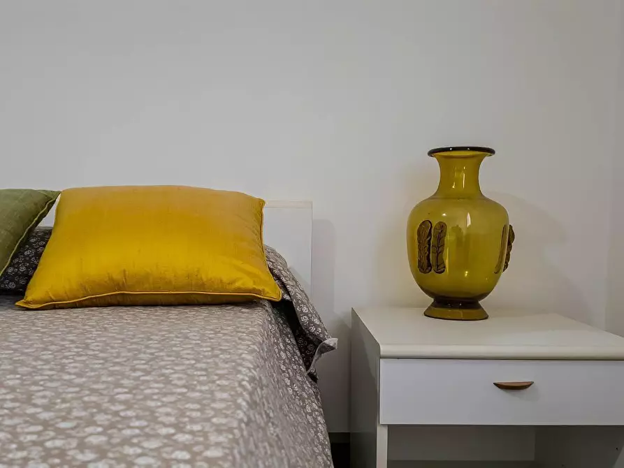 Immagine 21 di Appartamento in vendita  a Siena