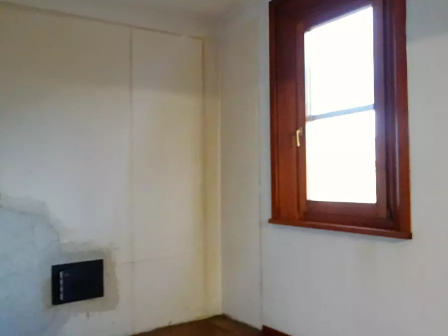 Immagine 34 di Villa in vendita  a San Miniato