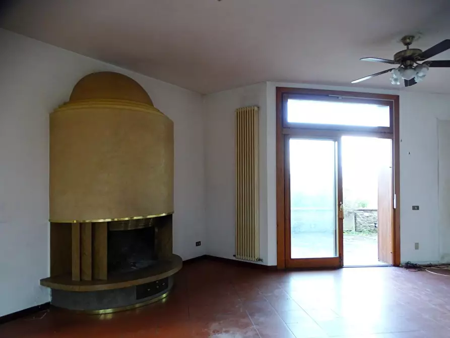 Immagine 24 di Villa in vendita  a San Miniato