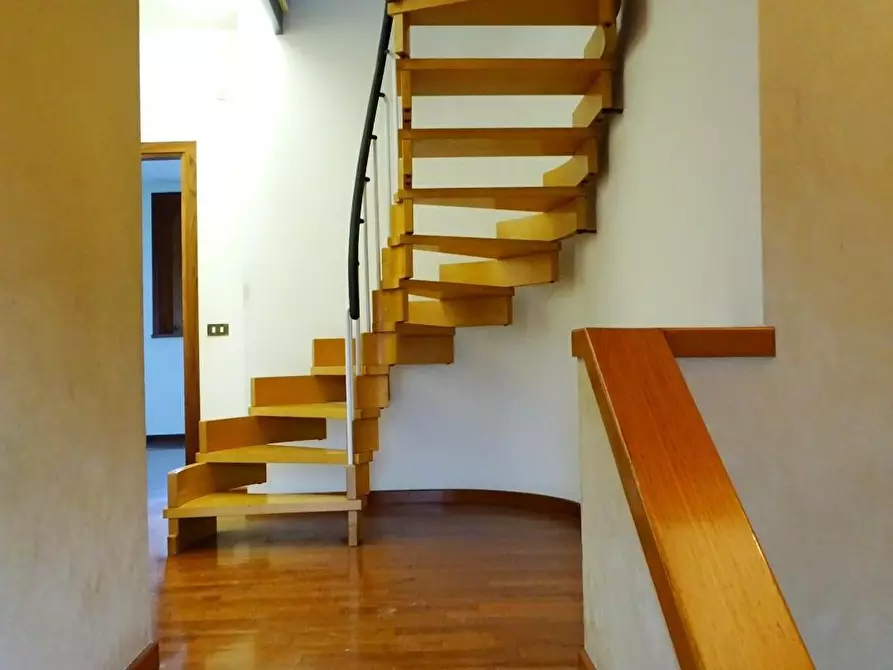 Immagine 16 di Villa in vendita  a San Miniato