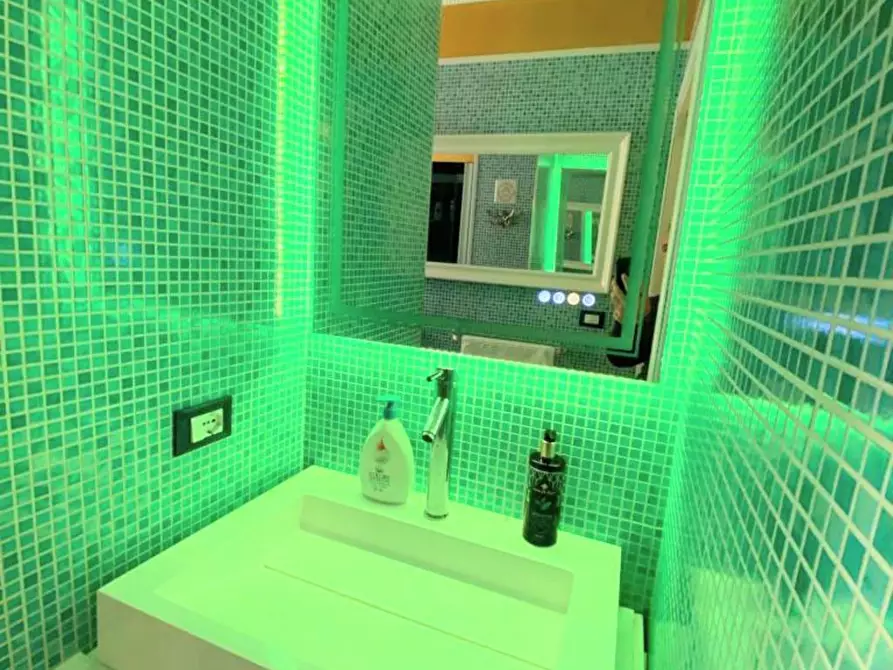 Immagine 7 di Appartamento in vendita  a Pisa