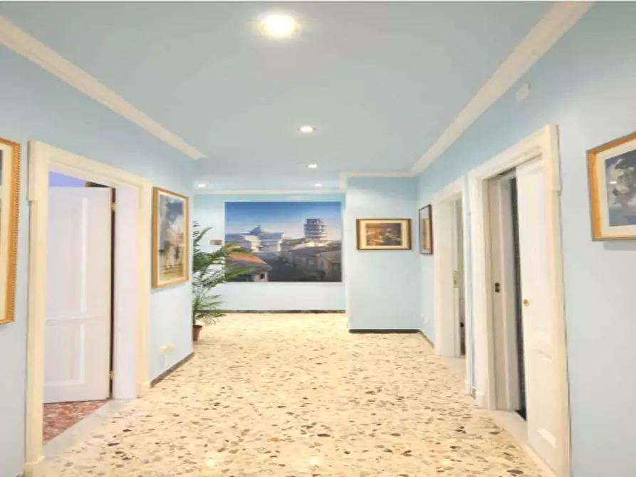 Immagine 24 di Appartamento in vendita  a Pisa