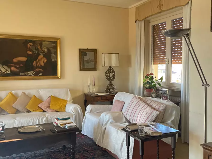 Immagine 8 di Mansarda in vendita  a Pisa