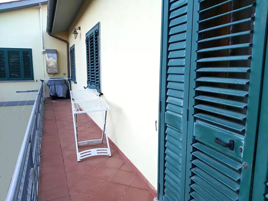 Immagine 15 di Appartamento in vendita  a Vicopisano