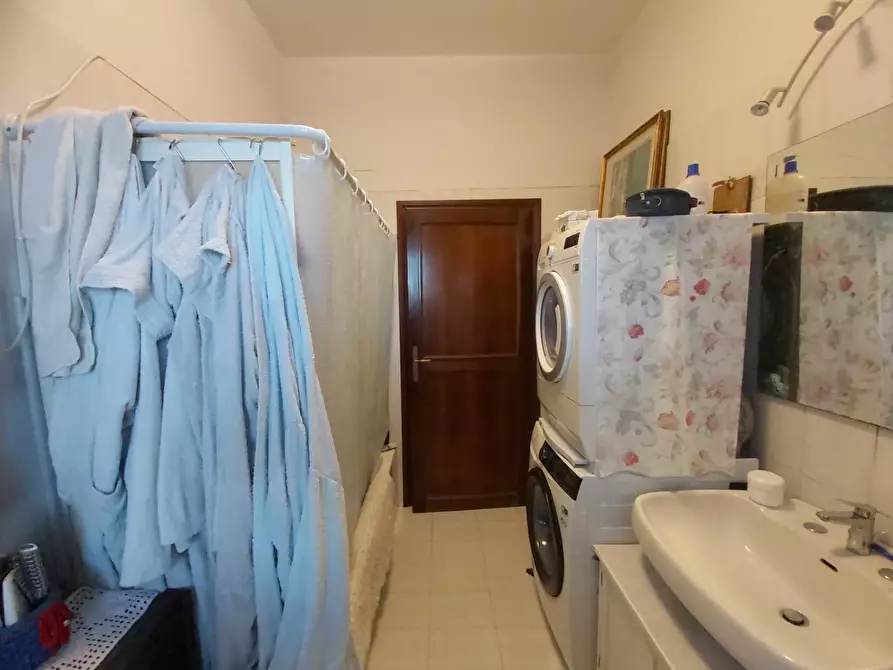 Immagine 29 di Appartamento in vendita  a Vicopisano