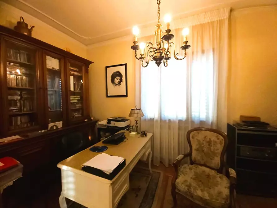 Immagine 18 di Appartamento in vendita  a Vicopisano