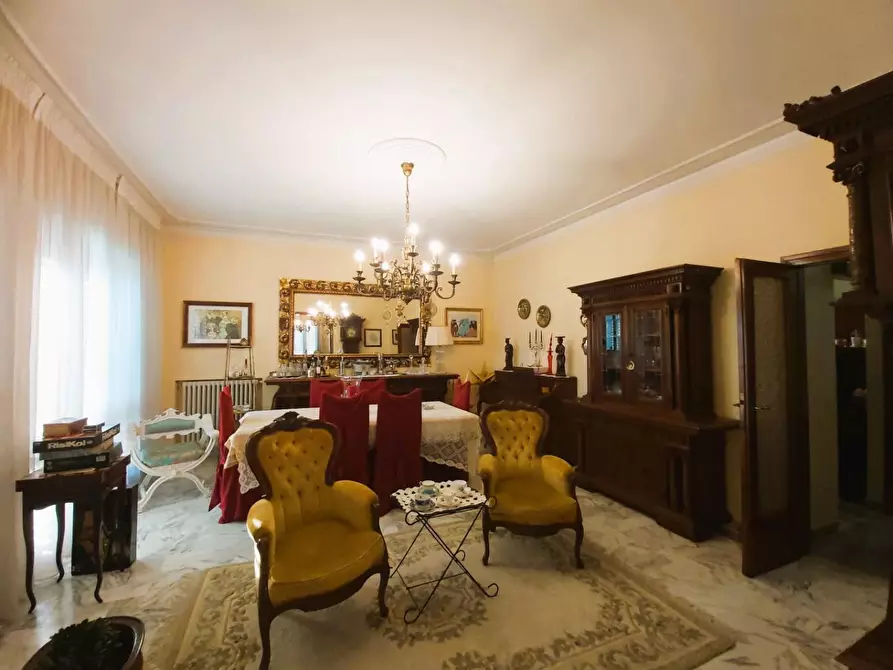 Immagine 12 di Appartamento in vendita  a Vicopisano