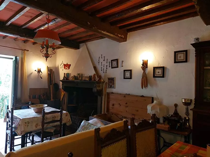 Immagine 24 di Terratetto in vendita  a Bagni Di Lucca