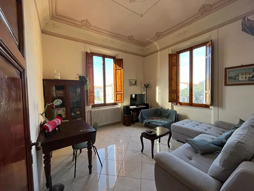Immagine 1 di Casa bifamiliare in vendita  a Pisa