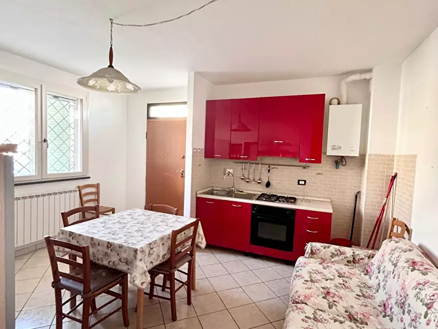 Immagine 3 di Appartamento in vendita  a Pisa