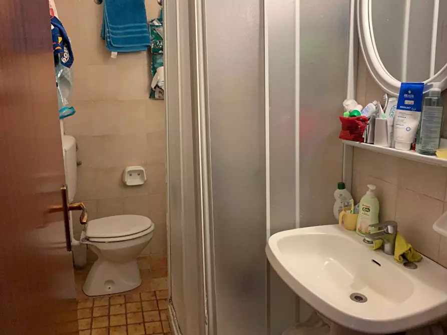 Immagine 9 di Appartamento in vendita  a Pisa