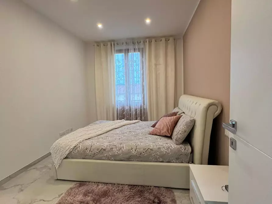 Immagine 29 di Mansarda in vendita  a Colle Di Val D'elsa