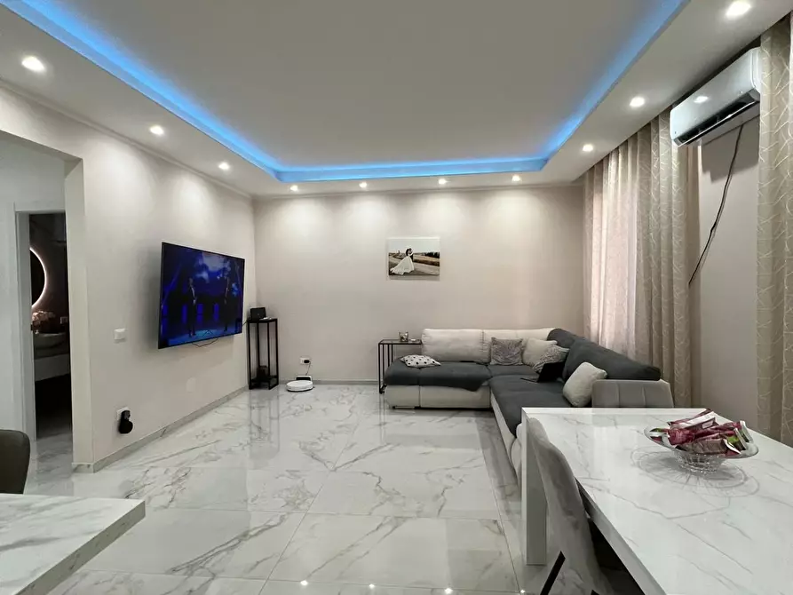 Immagine 17 di Mansarda in vendita  a Colle Di Val D'elsa