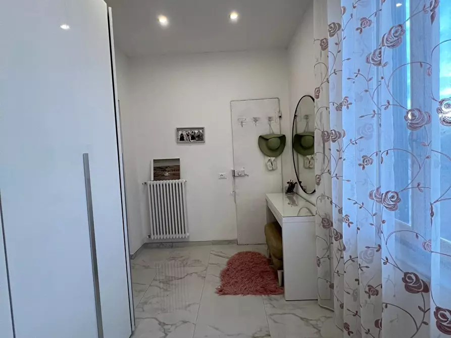 Immagine 10 di Mansarda in vendita  a Colle Di Val D'elsa