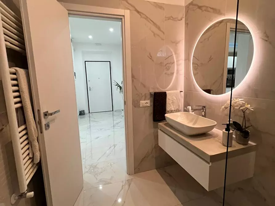 Immagine 18 di Mansarda in vendita  a Colle Di Val D'elsa