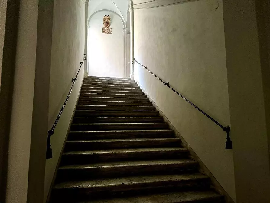 Immagine 3 di Appartamento in vendita  a Siena