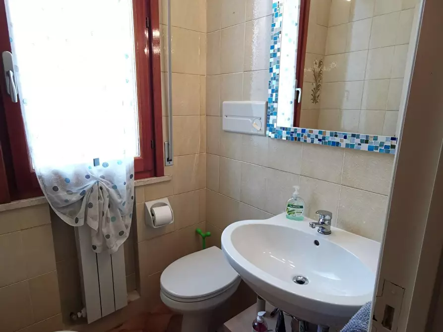 Immagine 29 di Casa indipendente in vendita  a Fucecchio