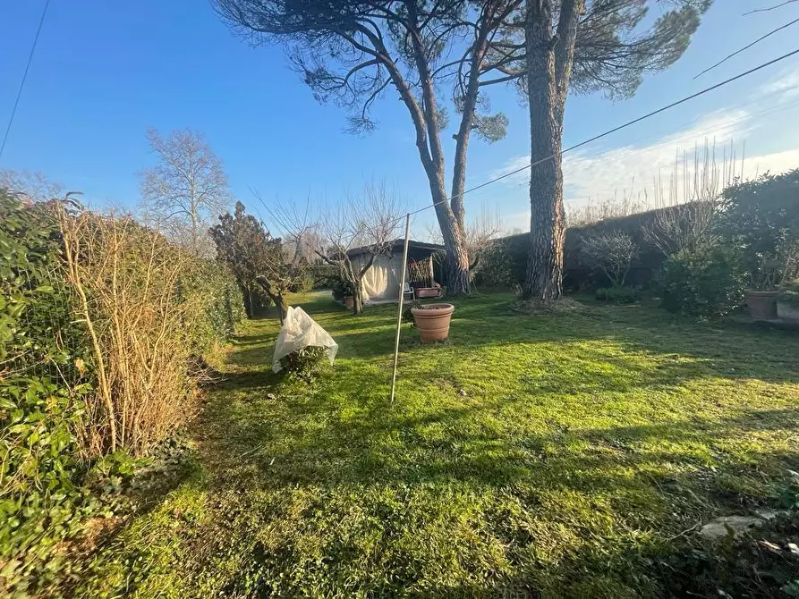 Immagine 13 di Casa indipendente in vendita  a Porcari