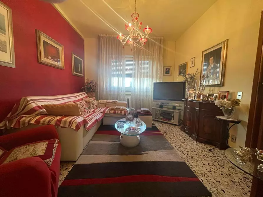 Immagine 22 di Casa indipendente in vendita  a Porcari