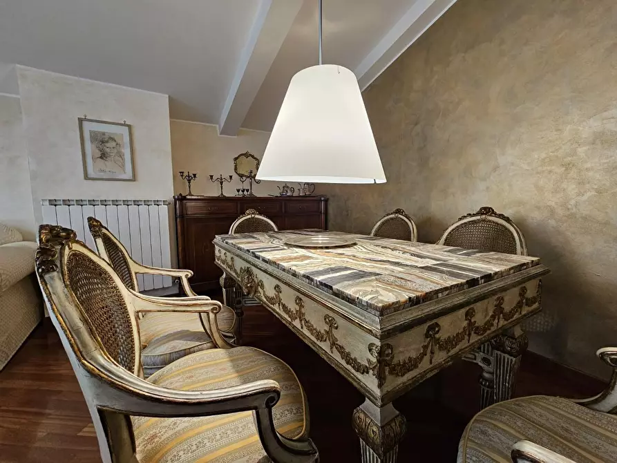 Immagine 7 di Mansarda in vendita  a Siena