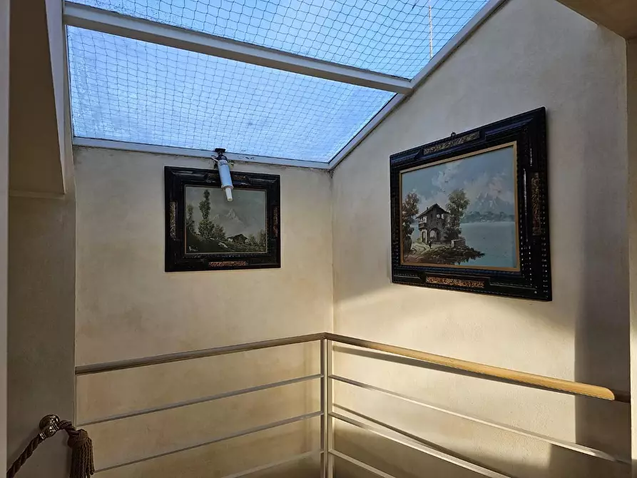 Immagine 12 di Mansarda in vendita  a Siena