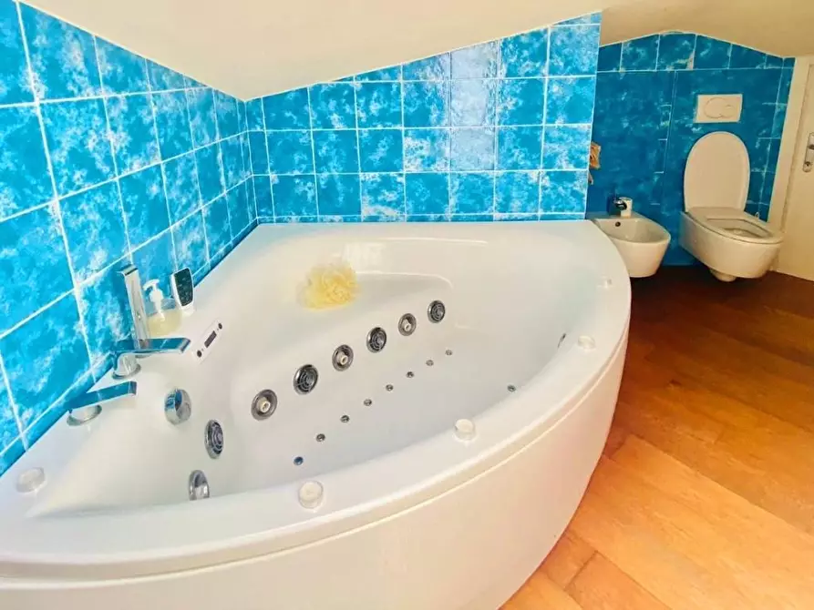 Immagine 25 di Villa in affitto  a Forte Dei Marmi