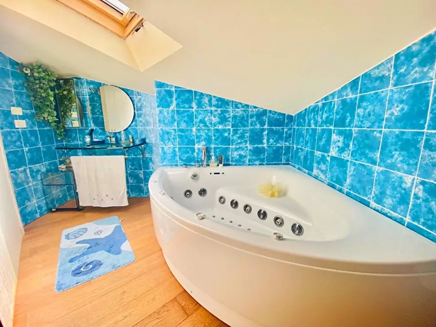 Immagine 24 di Villa in affitto  a Forte Dei Marmi