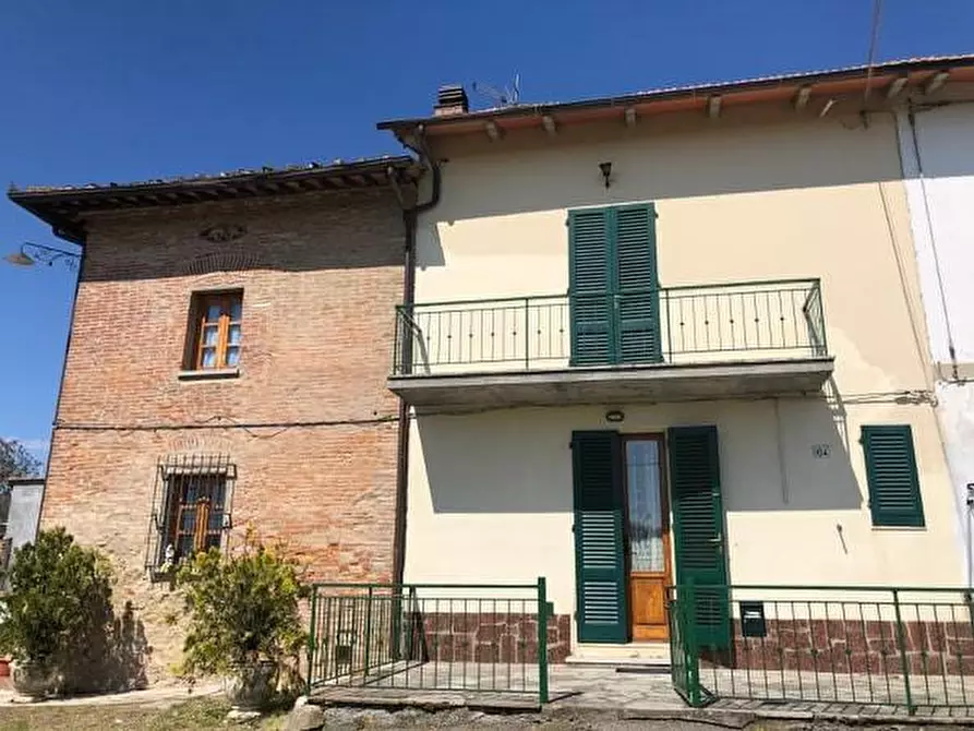 Immagine 1 di Villetta a schiera in vendita  a Fucecchio