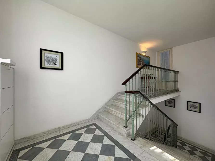 Immagine 31 di Appartamento in affitto  a Forte Dei Marmi