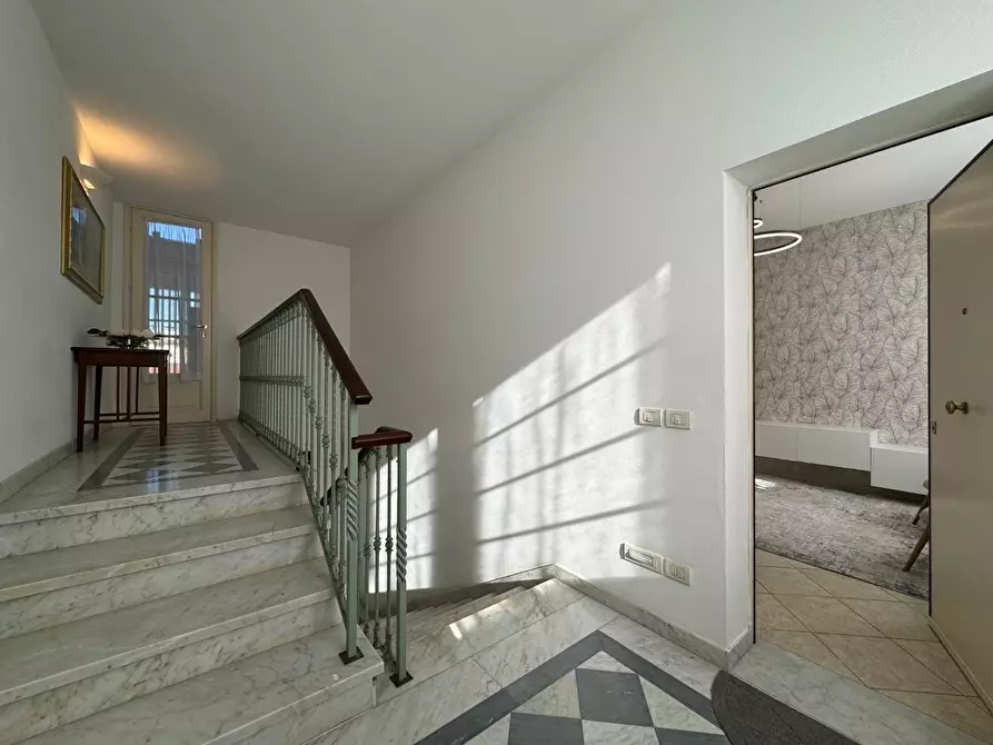 Immagine 27 di Appartamento in affitto  a Forte Dei Marmi