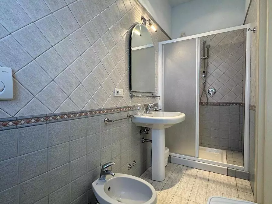 Immagine 12 di Appartamento in affitto  a Forte Dei Marmi