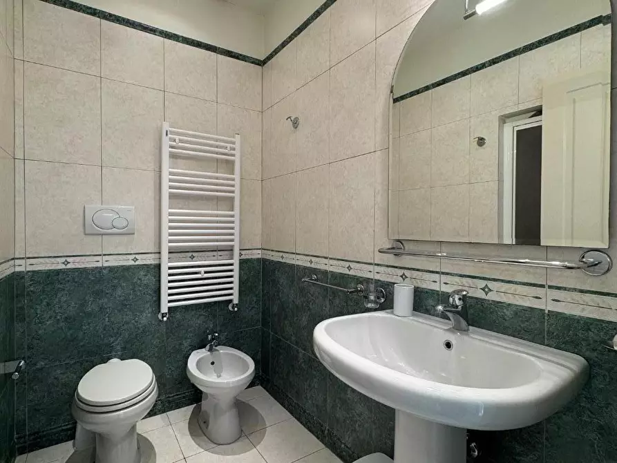 Immagine 16 di Appartamento in affitto  a Forte Dei Marmi