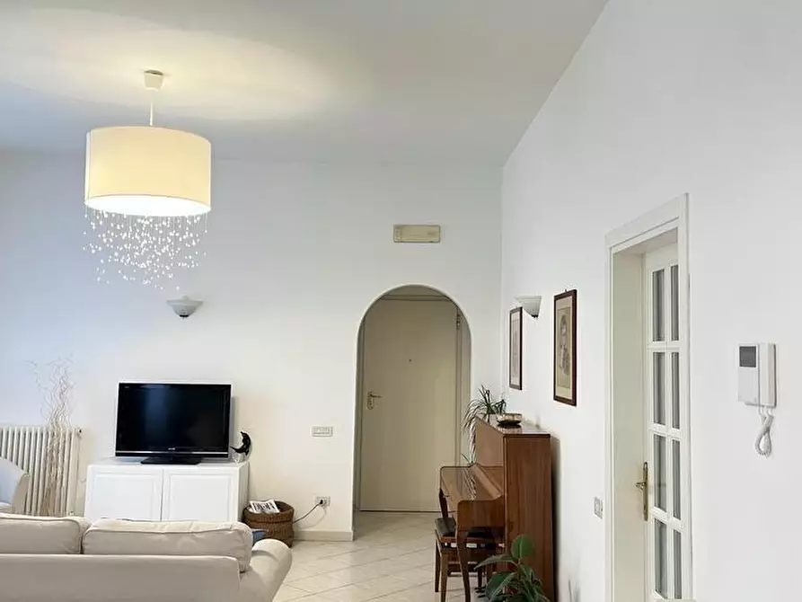 Immagine 2 di Appartamento in affitto  a Forte Dei Marmi