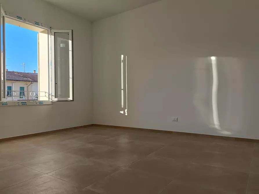 Immagine 27 di Villetta a schiera in vendita  a Empoli