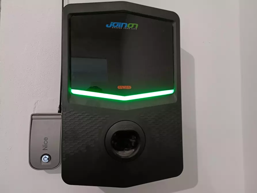 Immagine 34 di Villetta a schiera in vendita  a Empoli