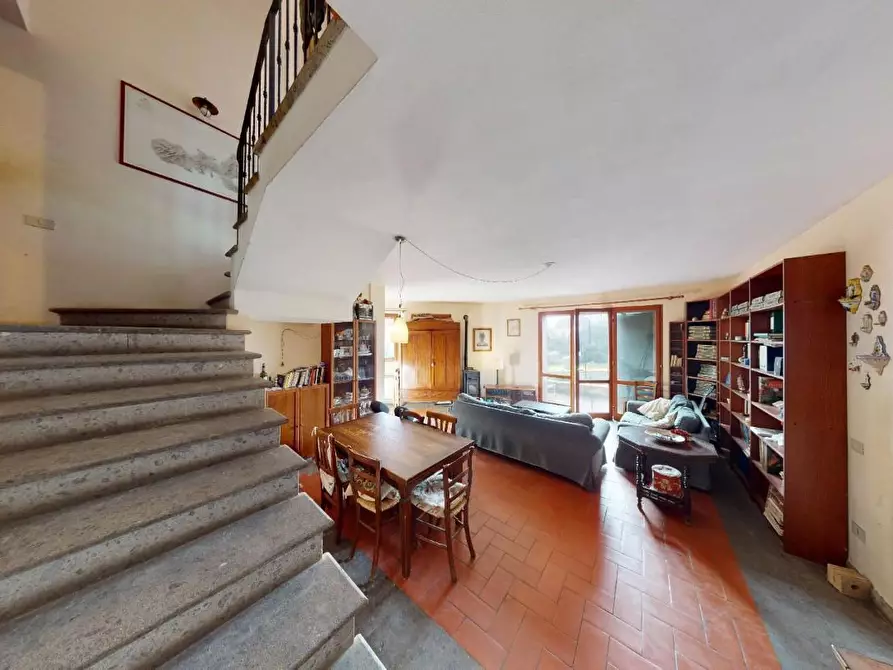 Immagine 33 di Villa in vendita  a San Giuliano Terme