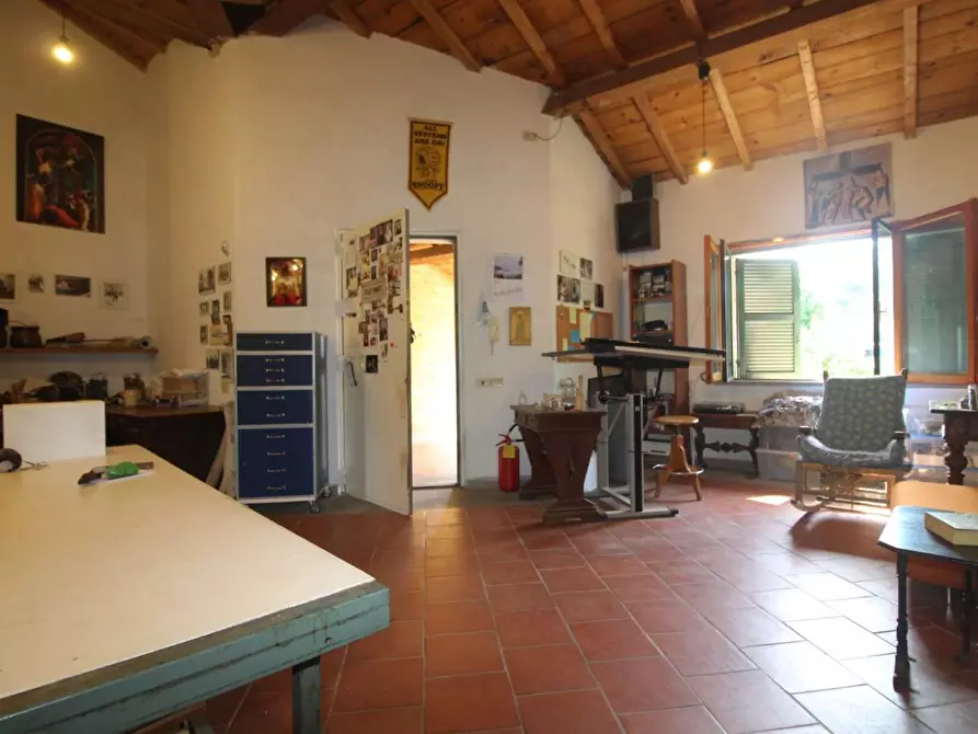 Immagine 70 di Villa in vendita  a San Giuliano Terme