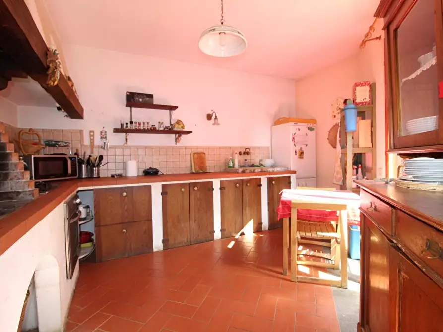 Immagine 36 di Villa in vendita  a San Giuliano Terme