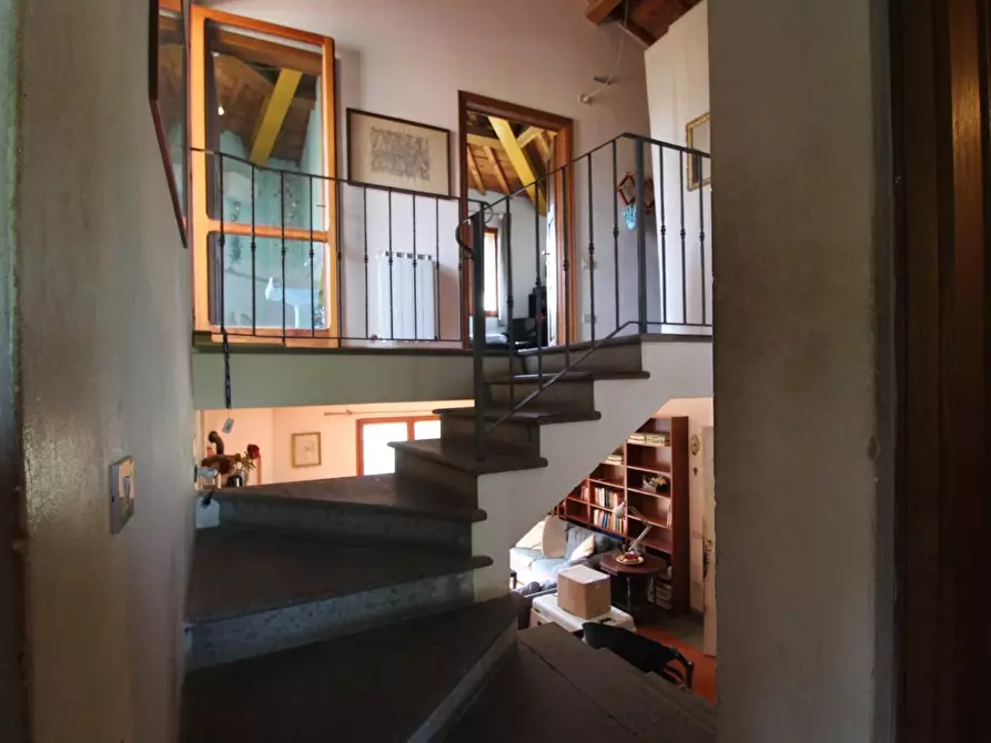 Immagine 53 di Villa in vendita  a San Giuliano Terme