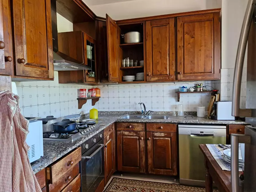Immagine 32 di Casa colonica in vendita  a Campiglia Marittima
