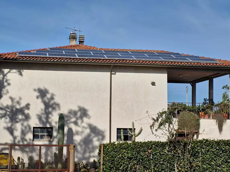 Immagine 18 di Casa colonica in vendita  a Campiglia Marittima