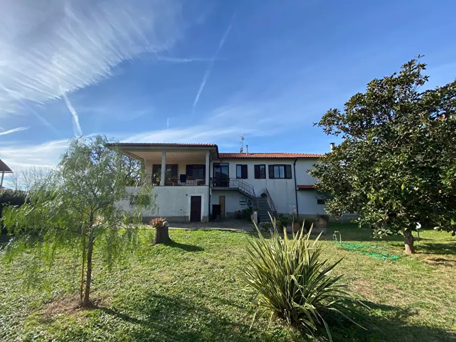 Immagine 43 di Casa colonica in vendita  a Campiglia Marittima