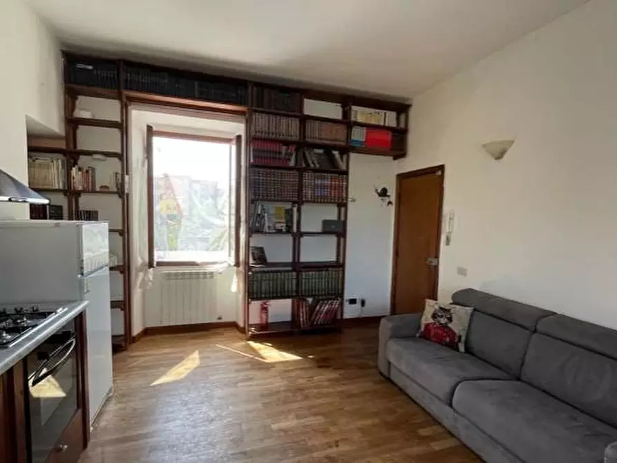 Immagine 6 di Appartamento in vendita  a Sarzana