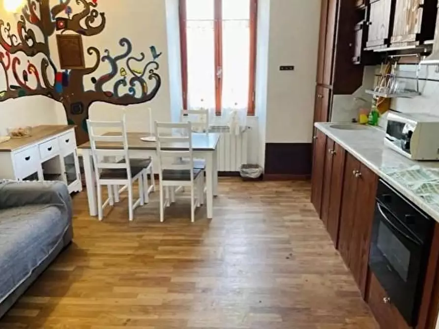 Immagine 2 di Appartamento in vendita  a Sarzana