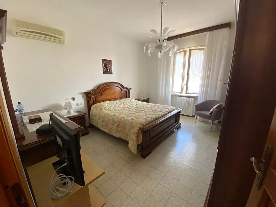 Immagine 10 di Porzione di casa in vendita  a Ponsacco