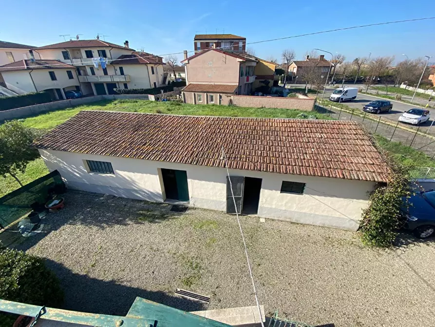 Immagine 17 di Porzione di casa in vendita  a Ponsacco