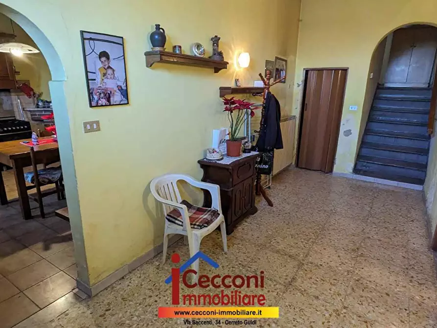 Immagine 3 di Casa indipendente in vendita  a Lamporecchio