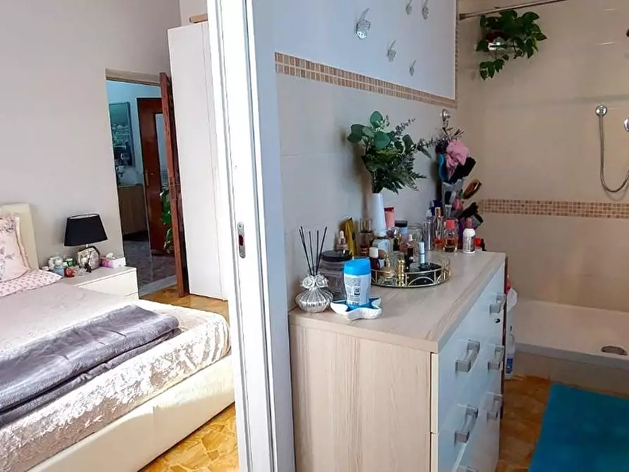 Immagine 22 di Casa bifamiliare in vendita  a Carrara